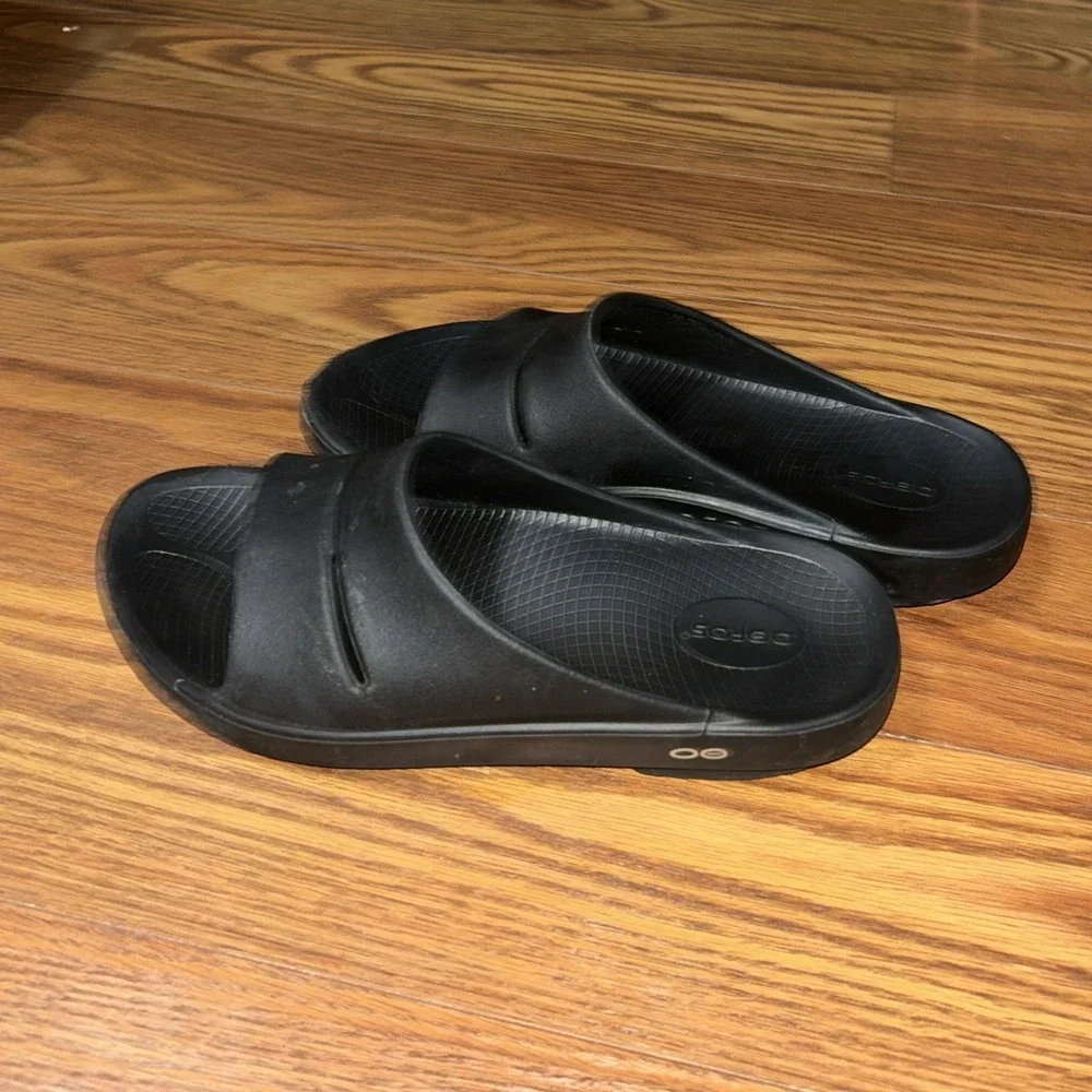 OOFOS Ooahh Slide Recovery Comfort Sport Sandal Black Unisex‎ Size M11 W13